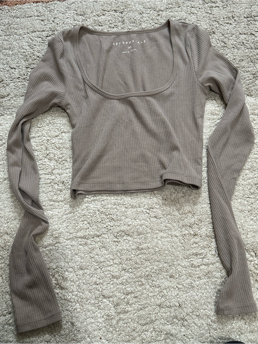 Aeropostale Taupe Ribbed Scoop Neck Long Sleeve Crop Top